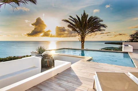 Patio, Day, Natural landscape, View (from property/room), Balcony/Terrace, Pool view, Sea view, Swimming pool, Sunset