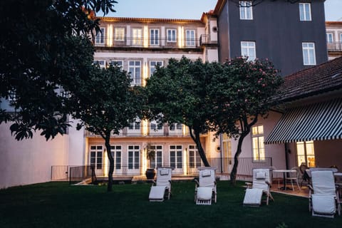 Property building, Garden