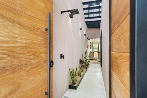 Quiet 3BR Villa in La Punta, Private Pool! Villa in Brisas de Zicatela