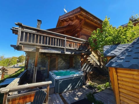 Property building, Patio, Day, Garden, Hot Spring Bath, Spa and wellness centre/facilities