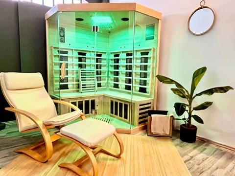 Sauna, Sauna, Spa and wellness centre/facilities