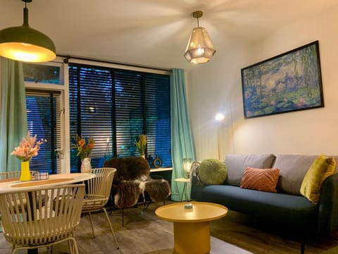 Living room, Seating area, Garden view