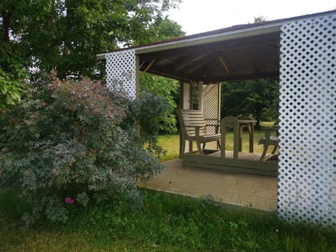 Patio, Garden
