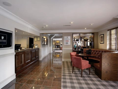 Lobby or reception, Lounge or bar