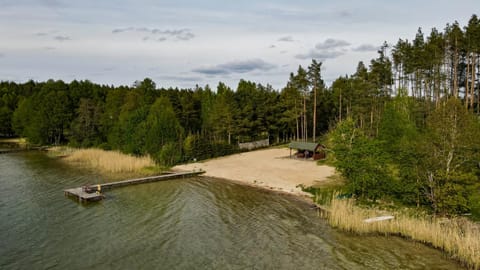 Borowa Chatka House in Pomeranian Voivodeship