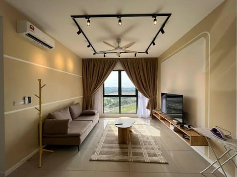 Communal lounge/ TV room, TV and multimedia, Living room, Seating area