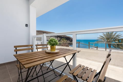 Balcony/Terrace, Balcony/Terrace, Sea view