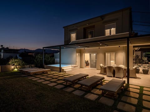 HappyHouse Villa House in Kissamos