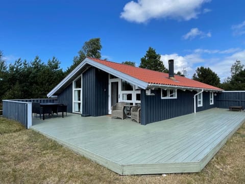 Holiday Home Ertan - 500m from the sea by Interhome House in Västra Götaland County