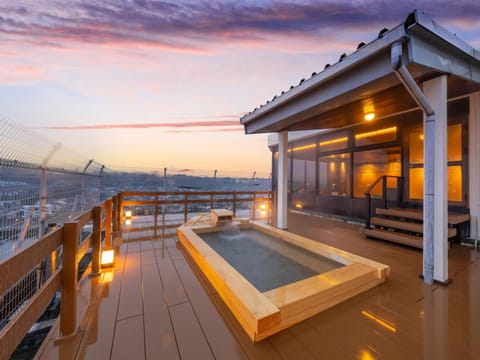 Open Air Bath