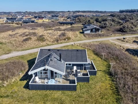 Holiday Home Minka - 58m from the sea by Interhome House in Lønstrup