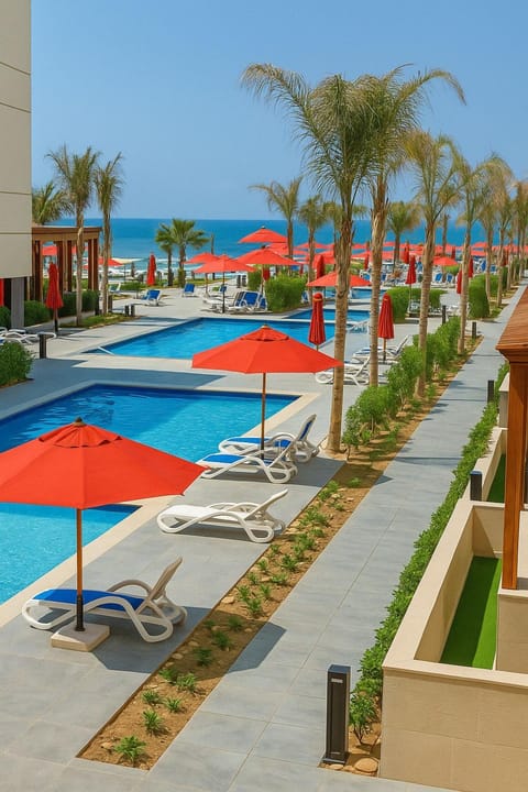 Summer, Swimming pool