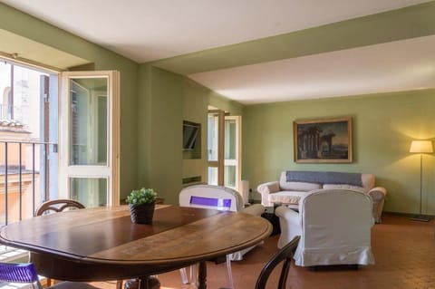 Living room, Photo of the whole room, Seating area