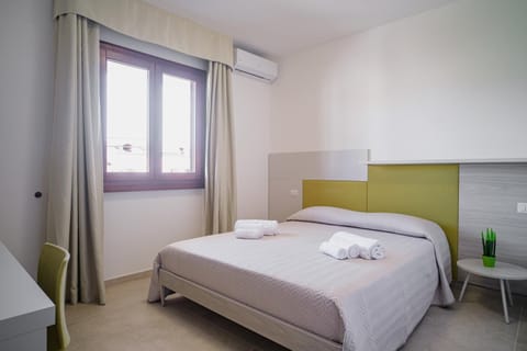 AS 10 HOUSE Bed and Breakfast in Olbia