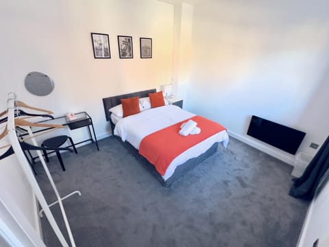 Modern house in Birmingham House in Birmingham