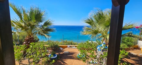 Natural landscape, Garden, Balcony/Terrace, Sea view