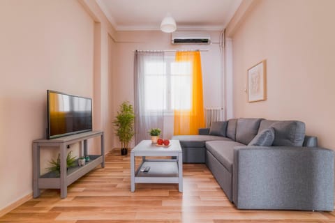 Seating area, Evening entertainment