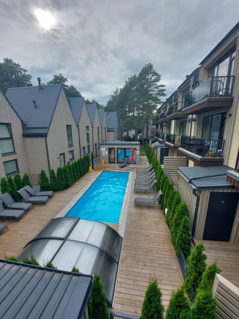 Patio, Day, Pool view, Swimming pool, Swimming pool, sunbed