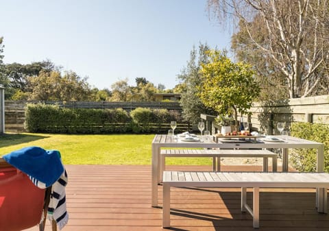 Patio, Garden, Garden, Balcony/Terrace