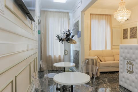 Living room, Lounge or bar
