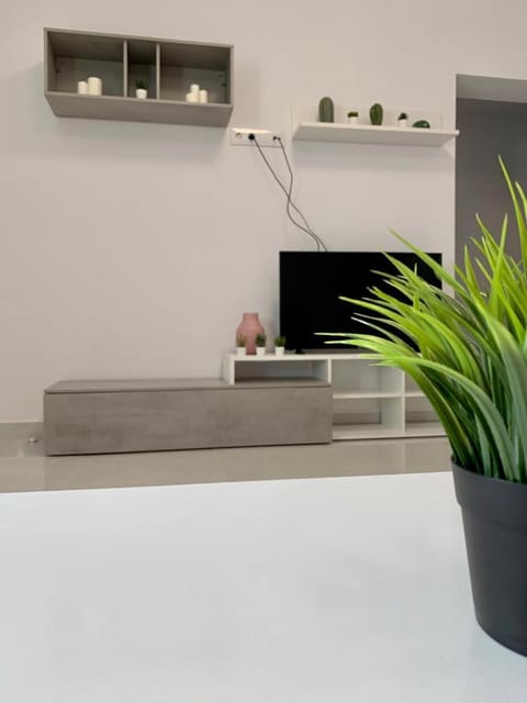 Communal lounge/ TV room, TV and multimedia, Evening entertainment