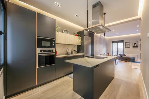 Kitchen or kitchenette, minibar, pet friendly, stove, toaster