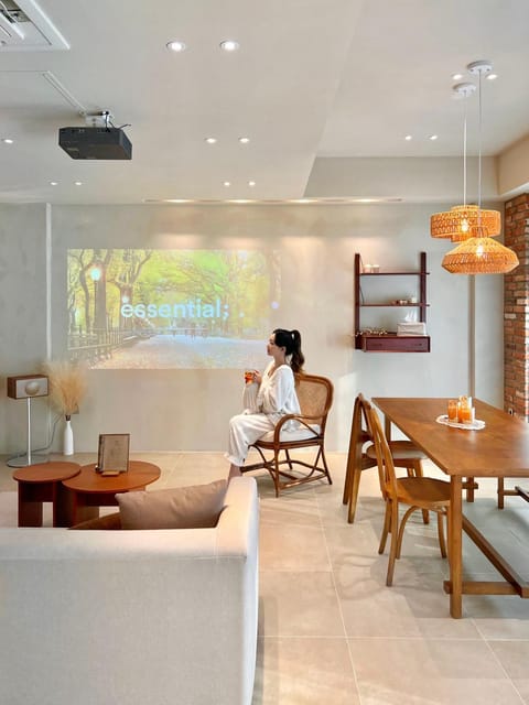 TV and multimedia, Living room