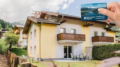 Property building, Day, Natural landscape, View (from property/room), Balcony/Terrace, Street view