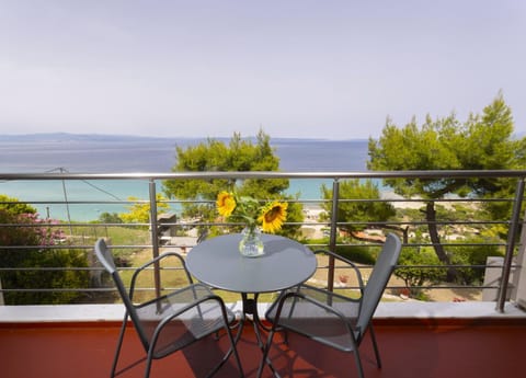 View (from property/room), Balcony/Terrace, Sea view