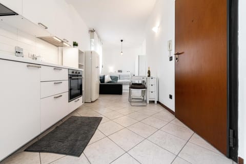 Kitchen or kitchenette, Dining area, pet friendly, stove