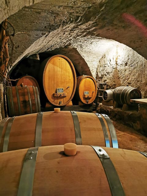 Restaurant/places to eat, Alcoholic drinks