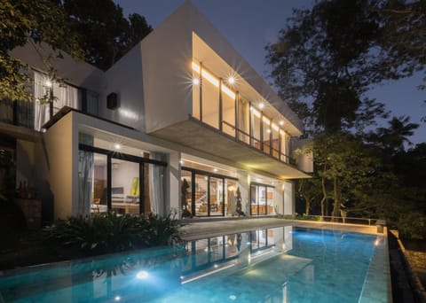 Property building, Night, Pool view, Swimming pool, Swimming pool