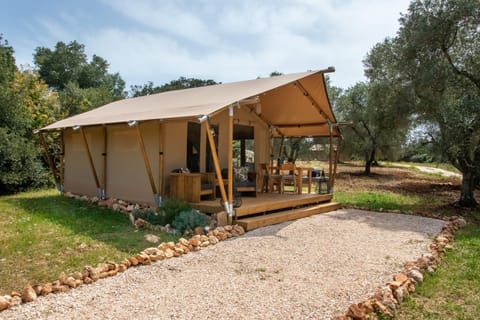 Domus Olea Glamping Luxury tent in Ceglie Messapica