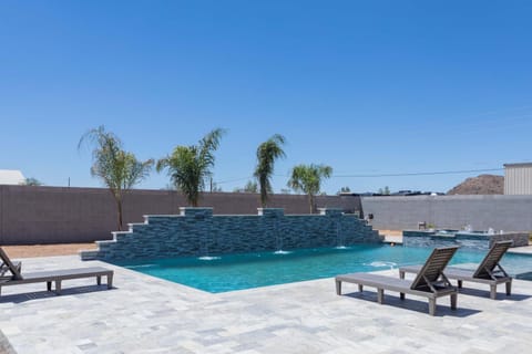 Desert getaway retreat pool spa billiards bbq House in Johnson Ranch