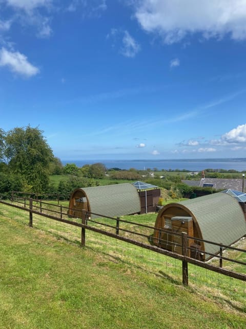 Acorns Luxury Glamping Campground/
RV Resort in Wales