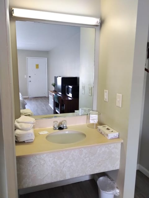 Gateway Inn Motel in Lake City