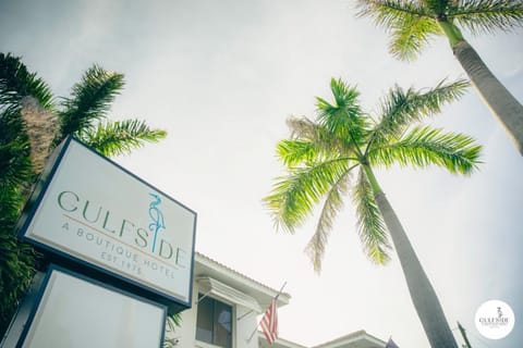 Gulfside Resort. Unit 6 Apartment hotel in Saint Pete Beach