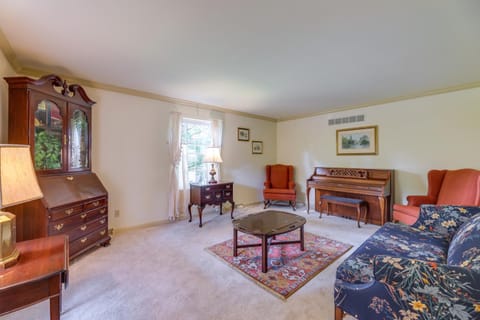 Family-Friendly West Chester Twp Home with Pool! House in Ohio