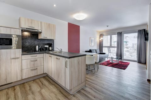 Kitchen or kitchenette, Living room, Other, Seating area, Dining area, dishwasher, stove