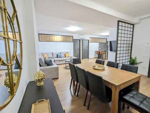 Athens Divas King Suite Apartment in Athens