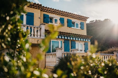 Domaine Le Clos des Oliviers Campground/ 
RV Resort in Vidauban