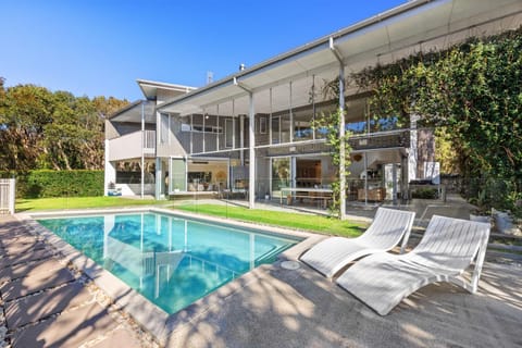 Garden, Swimming pool, sunbed