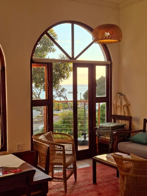 Lounge or bar, Dining area