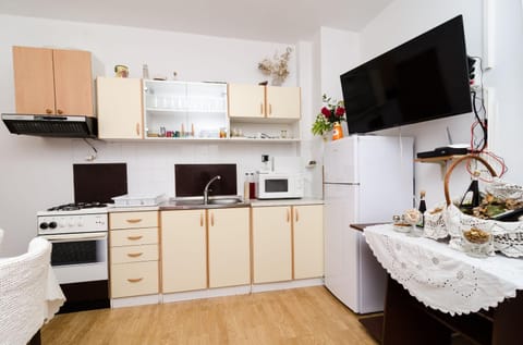 Guest House Kola Bed and Breakfast in Dubrovnik-Neretva County