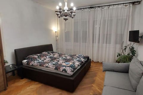 TV and multimedia, Bedroom