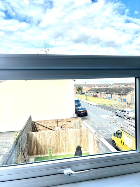 Day, Neighbourhood, Garden view, Street view