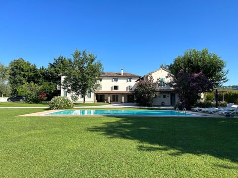 Property building, Garden, Swimming pool