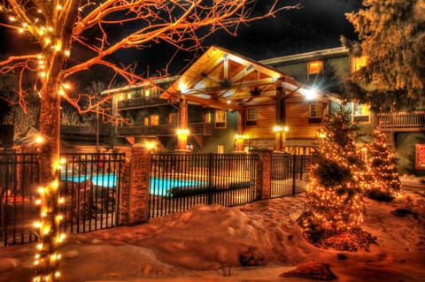 Facade/entrance, Night, Winter