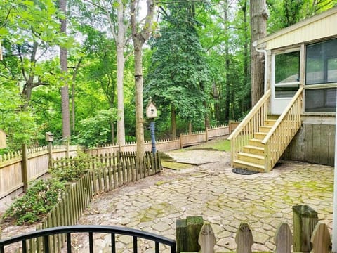 4-Bedroom House Close to Beach House in Salisbury