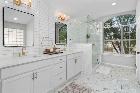 Incredible Heated Pool HotTub Gameroom-Movieroom House in Pflugerville